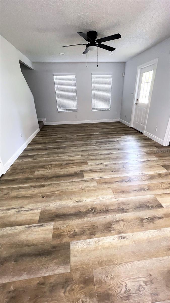 OAKLAND VILLAGE SEC 3 - Residential