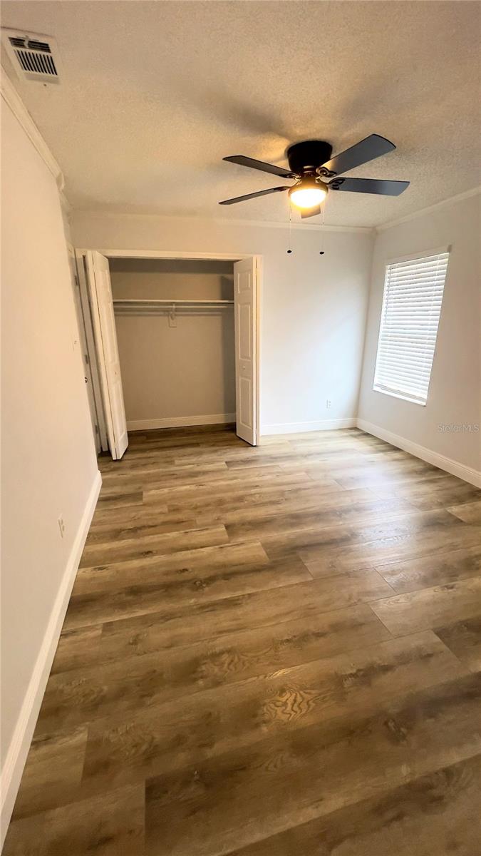 OAKLAND VILLAGE SEC 3 - Residential