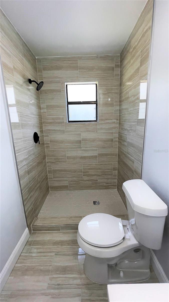 OAKLAND VILLAGE SEC 3 - Residential