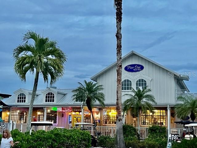 RUDDER CLUB CONDO - Residential Lease