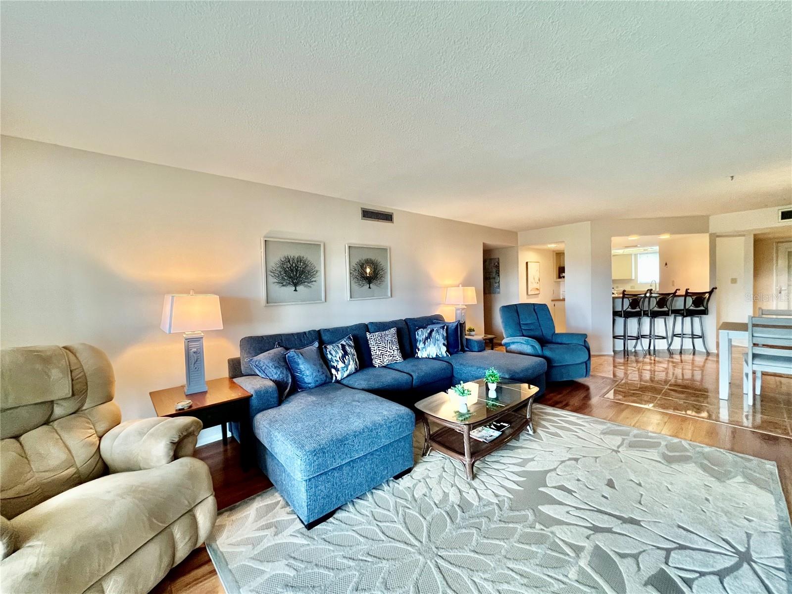 RUDDER CLUB CONDO - Residential Lease