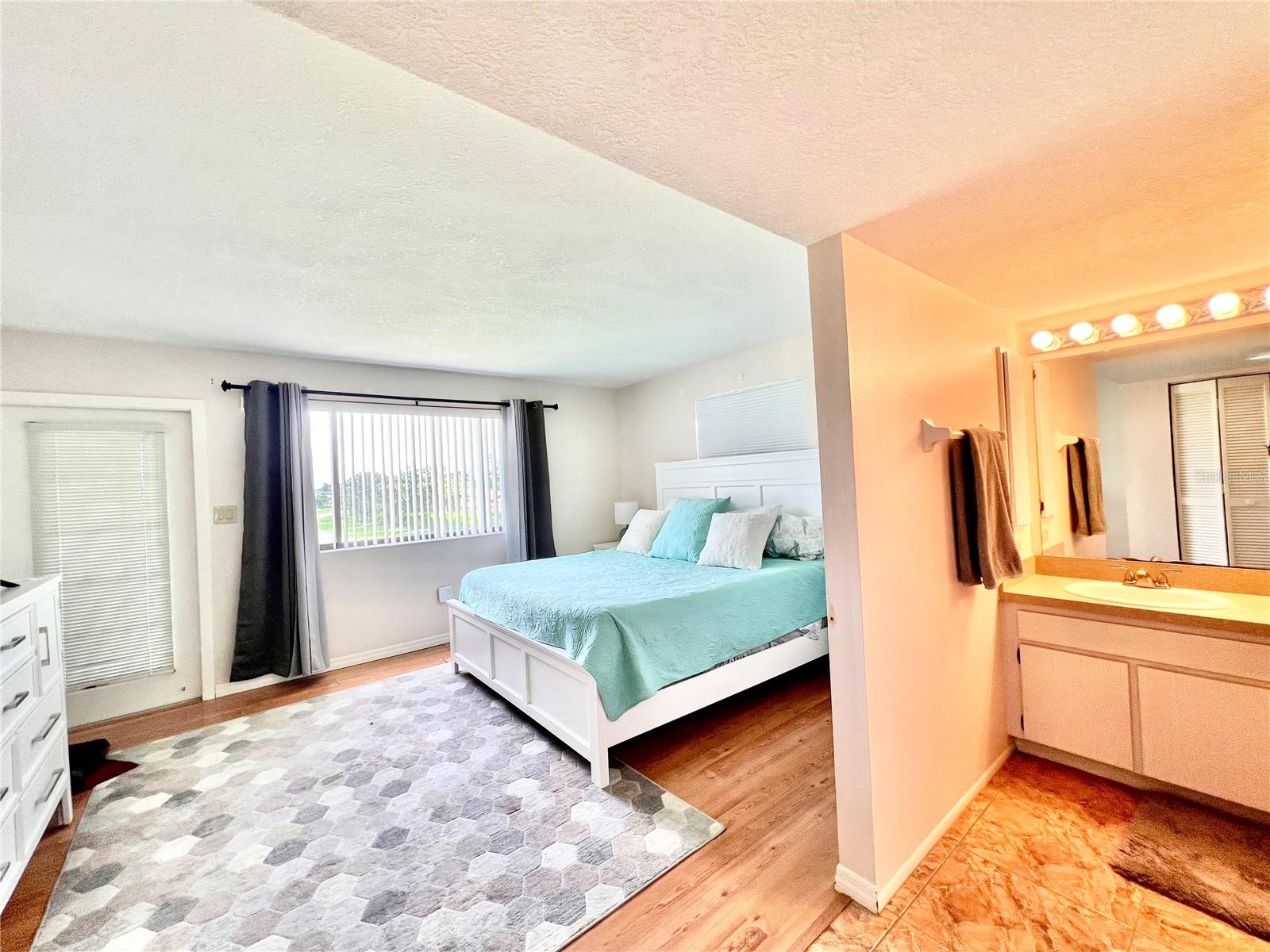 RUDDER CLUB CONDO - Residential Lease