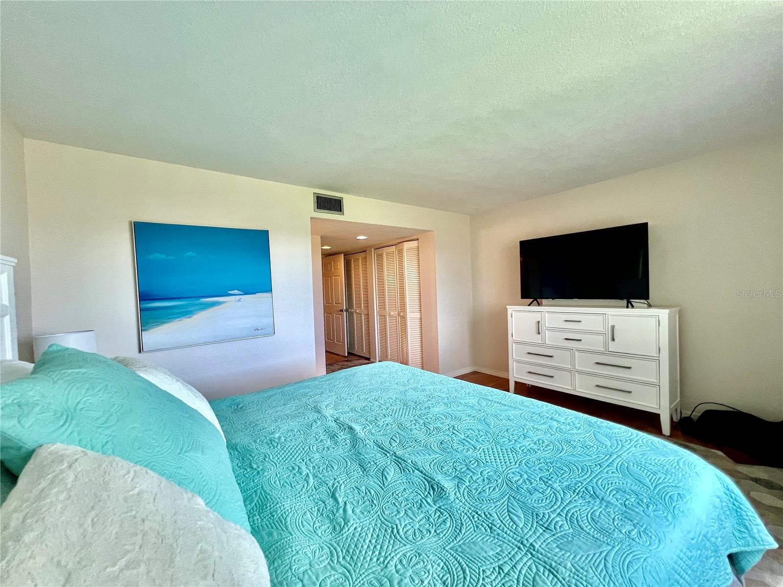 RUDDER CLUB CONDO - Residential Lease