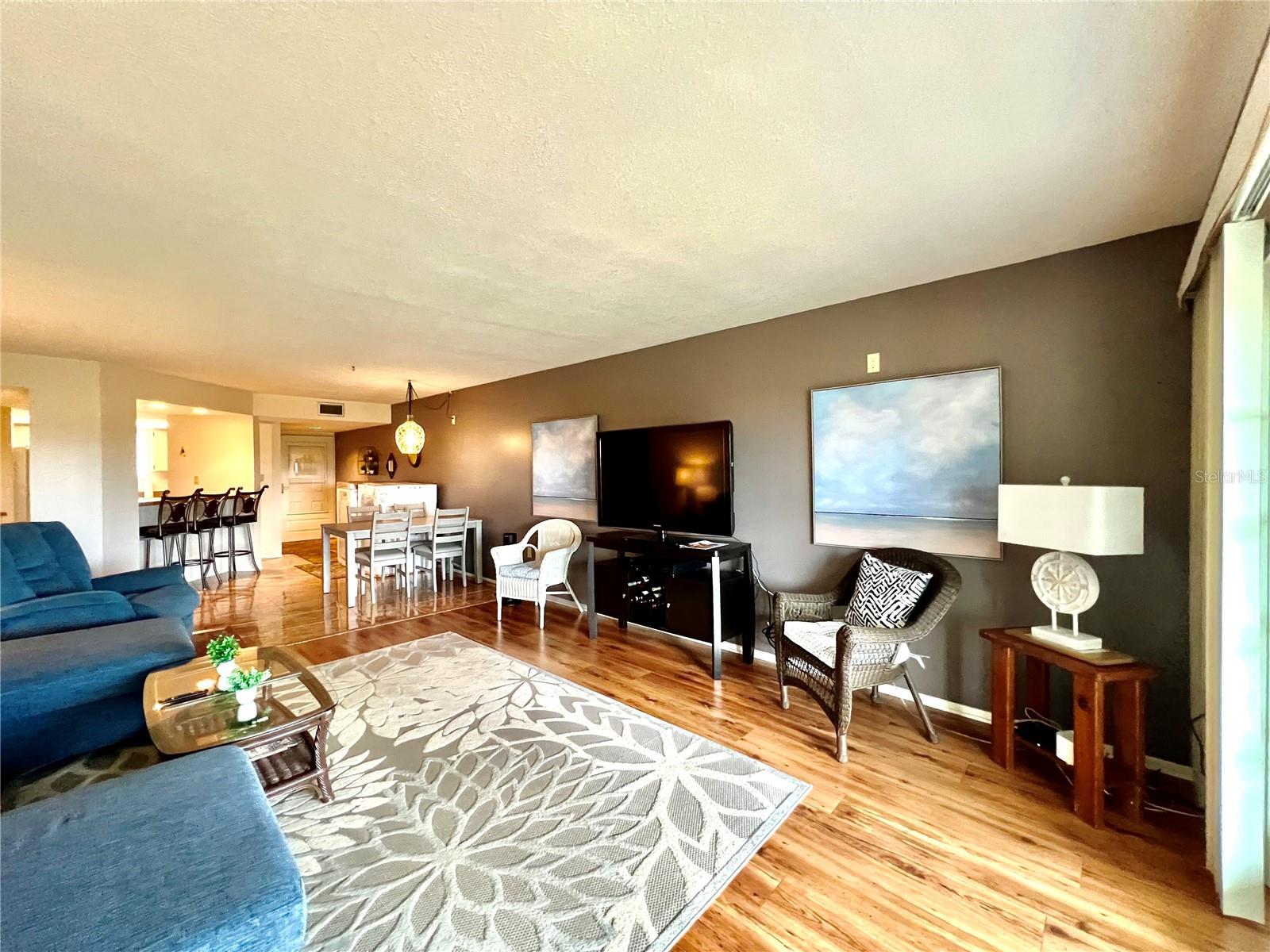 RUDDER CLUB CONDO - Residential Lease