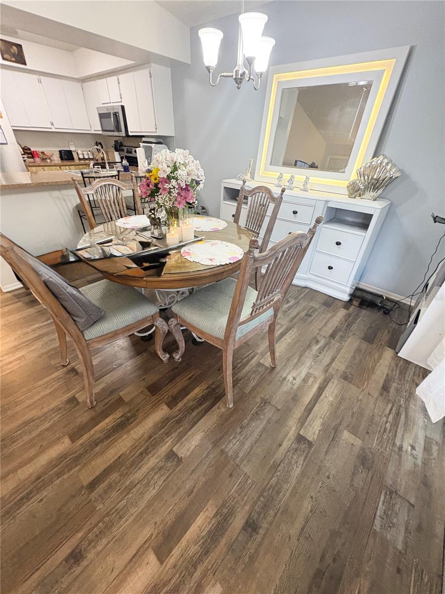 FOXMOOR VILLAGE CONDO - Residential