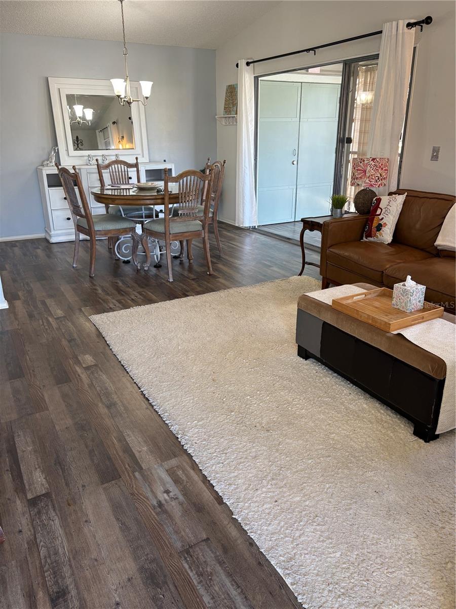 FOXMOOR VILLAGE CONDO - Residential