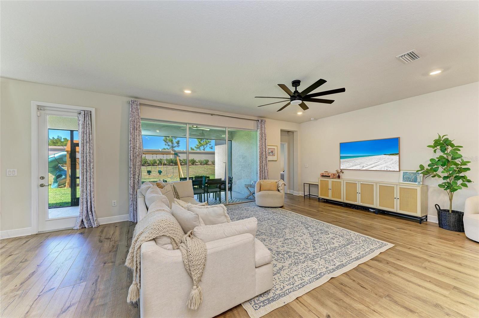 ISLES AT BAYVIEW PH I SUBPH A & B - Residential