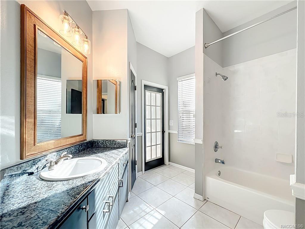 PINE RIDGE UNIT 03 - Residential