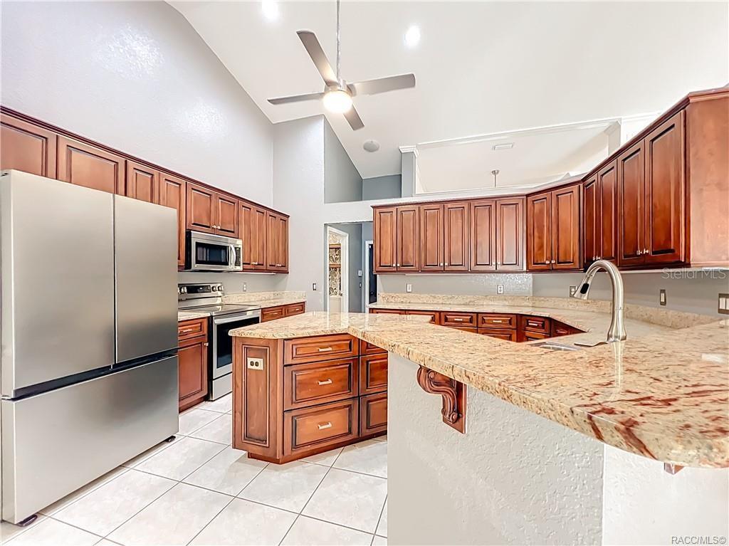 PINE RIDGE UNIT 03 - Residential