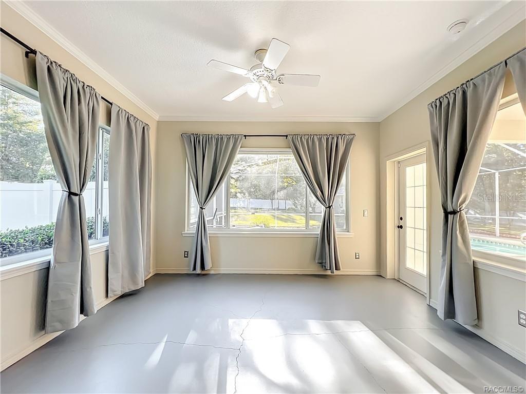 PINE RIDGE UNIT 03 - Residential