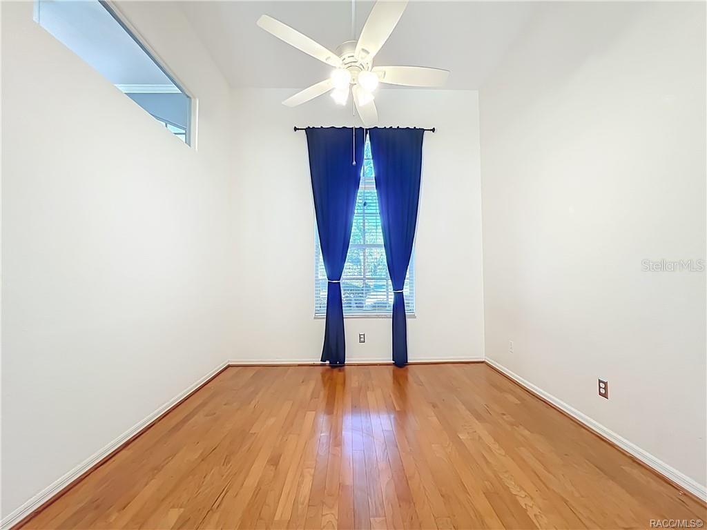 PINE RIDGE UNIT 03 - Residential