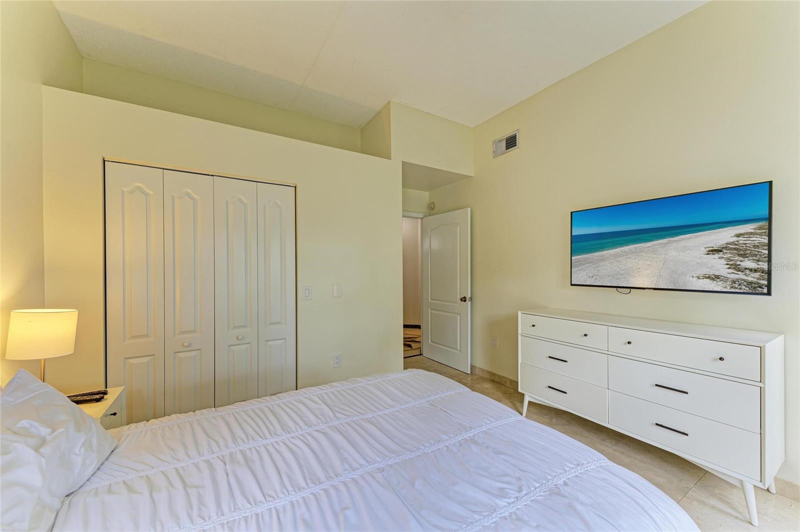 BOLLETTIERI RESORT VILLAS II A - Residential Lease