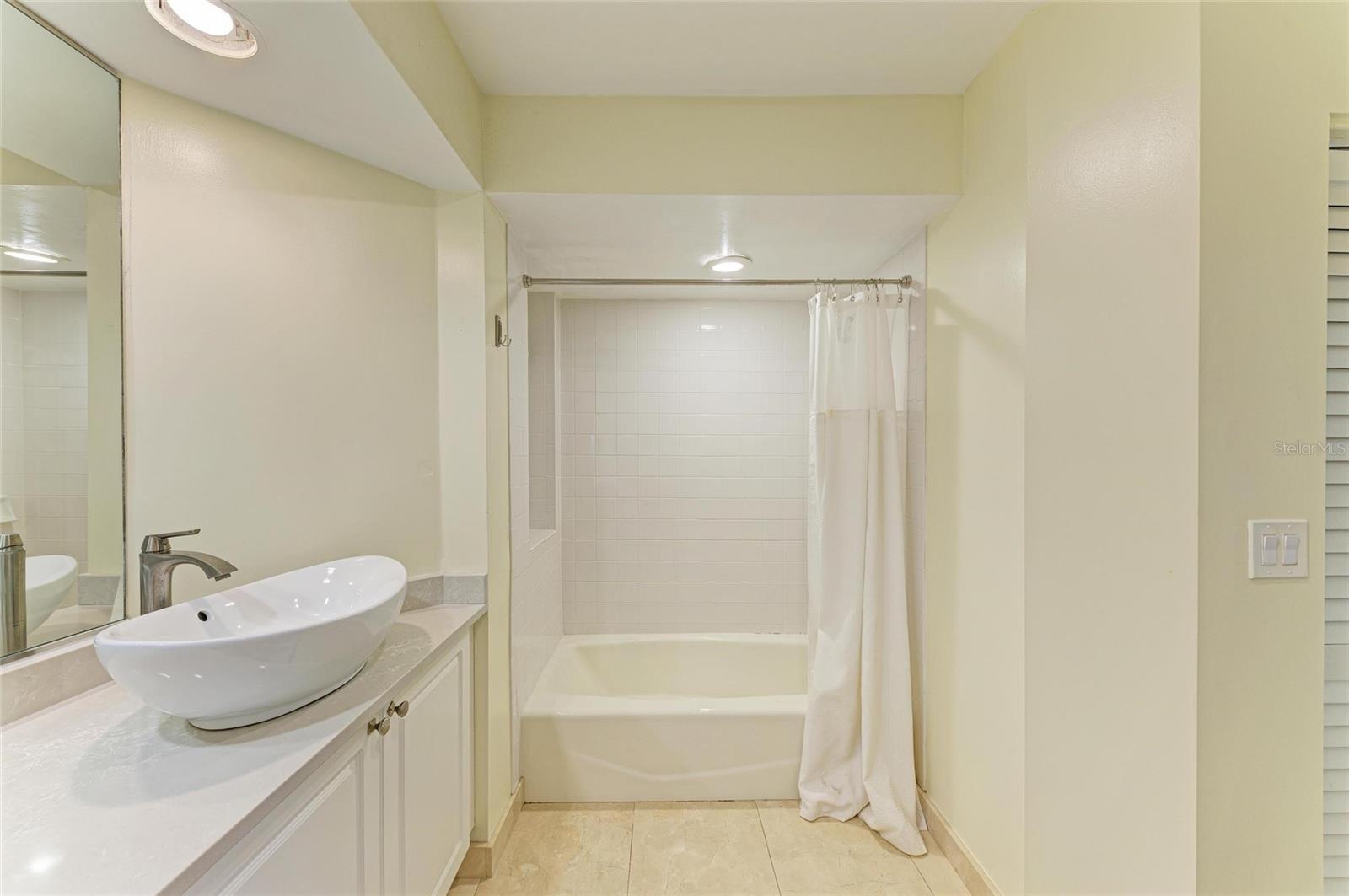 BOLLETTIERI RESORT VILLAS II A - Residential Lease