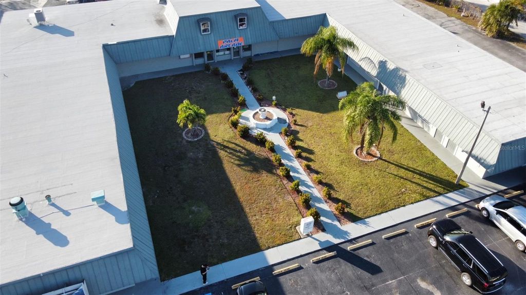 Photo of 37542 Us Hwy 19 N, Palm Harbor, FL 34684 (MLS # TB8446294)