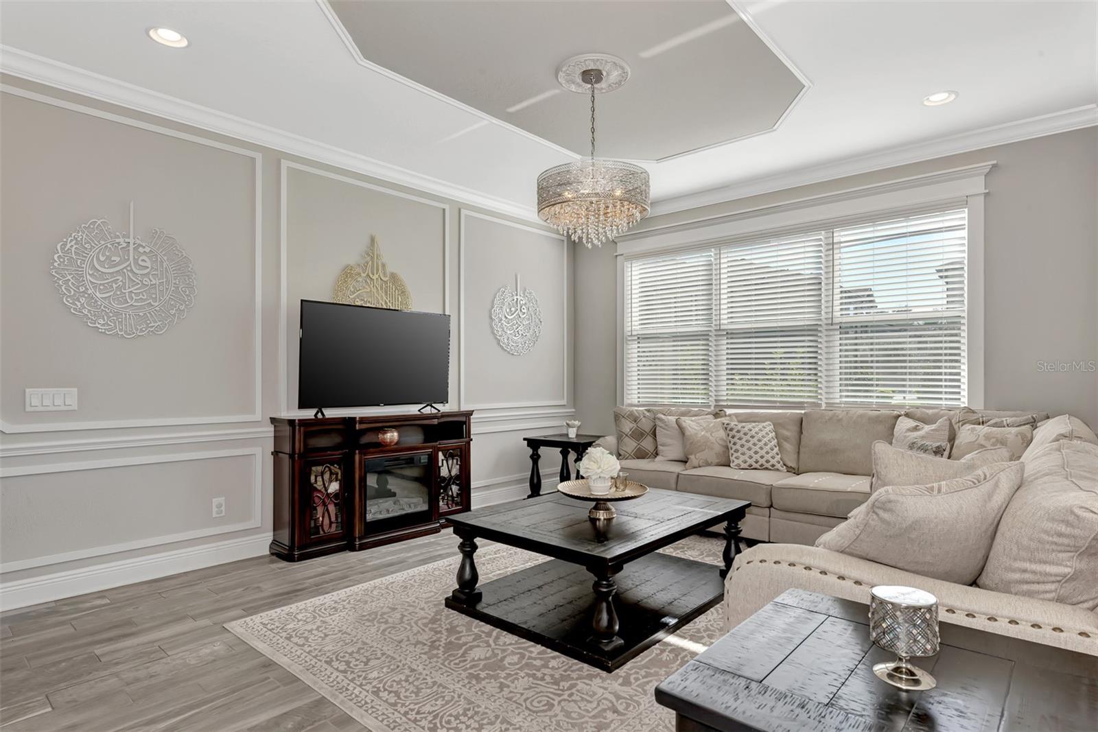 CREEKWOOD TWNHMS - Residential