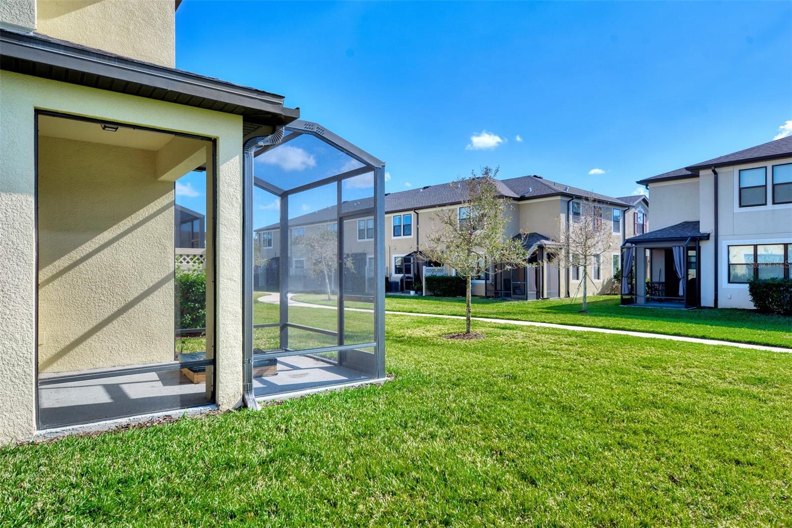 CREEKWOOD TWNHMS - Residential