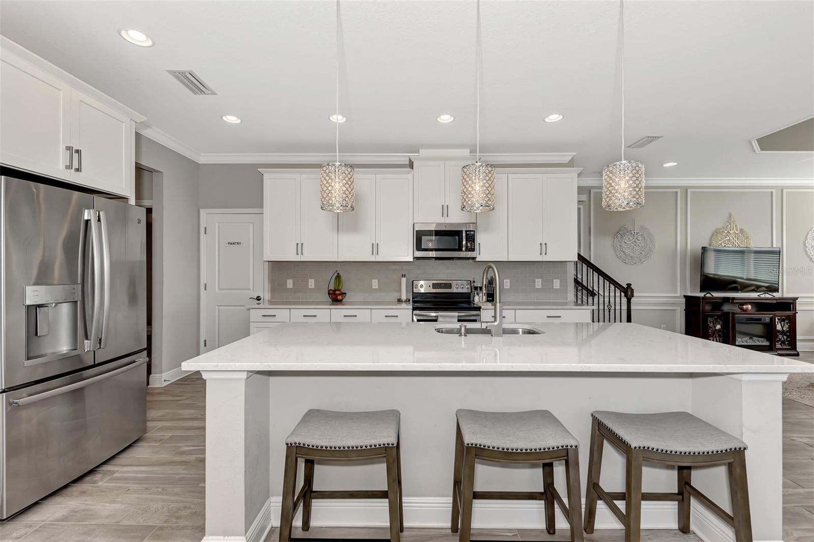 CREEKWOOD TWNHMS - Residential