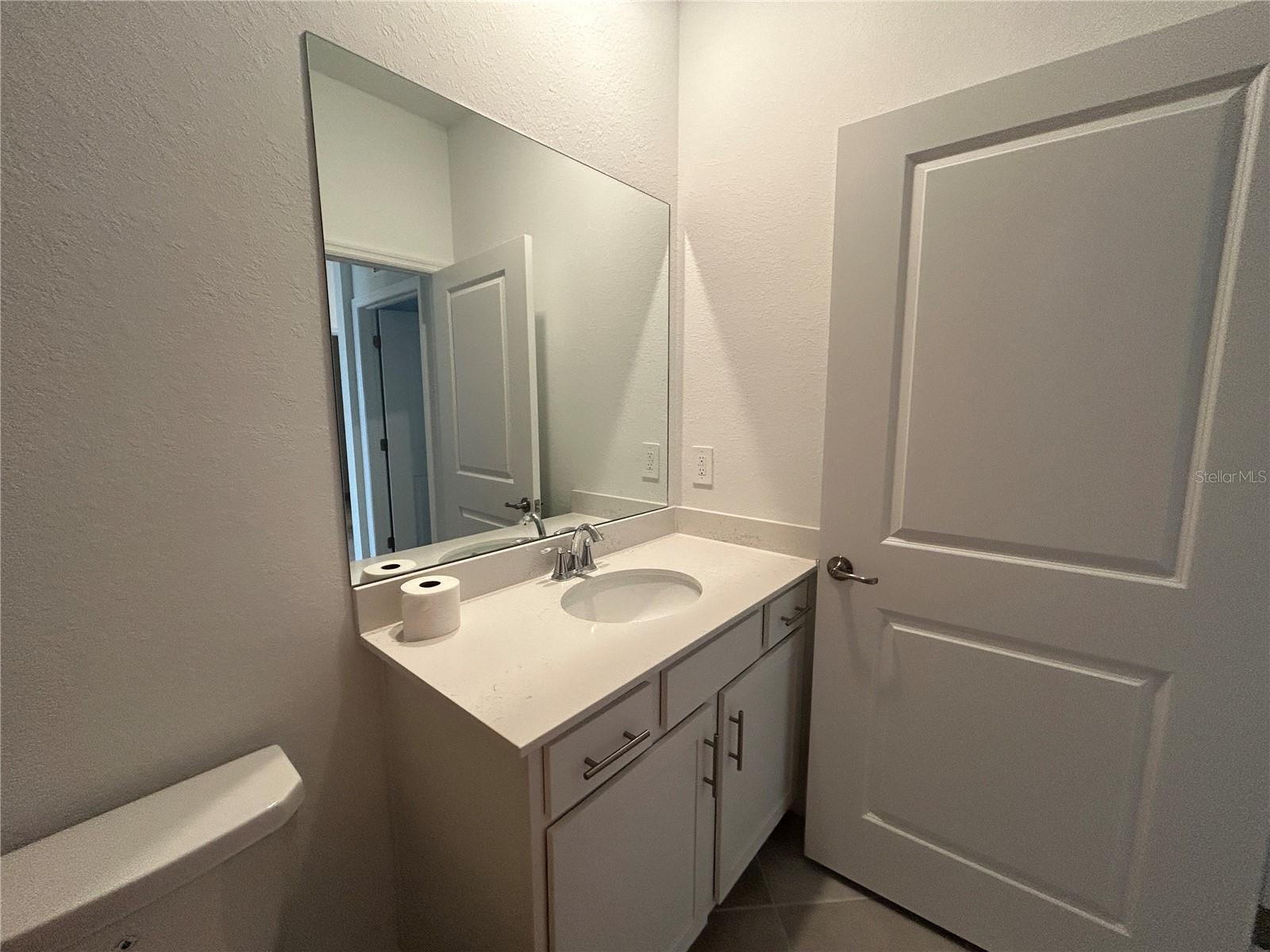 WELLEN PARK GOLF & COUNTRY CLUB - Residential Lease