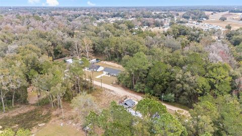 A home in BELLEVIEW