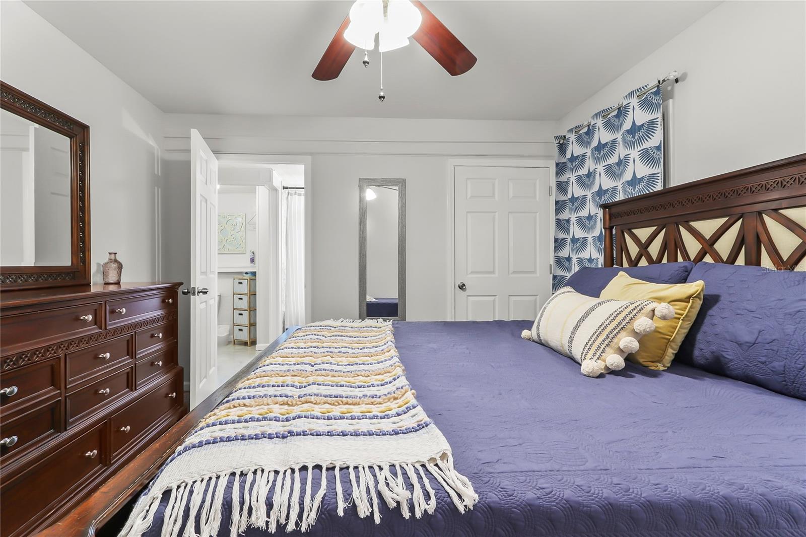 GRAND VIEW - Residential Lease