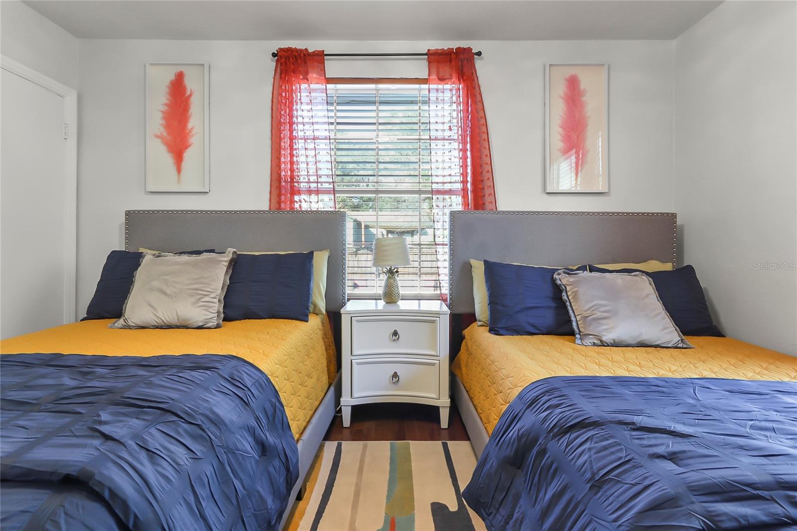 GRAND VIEW - Residential Lease