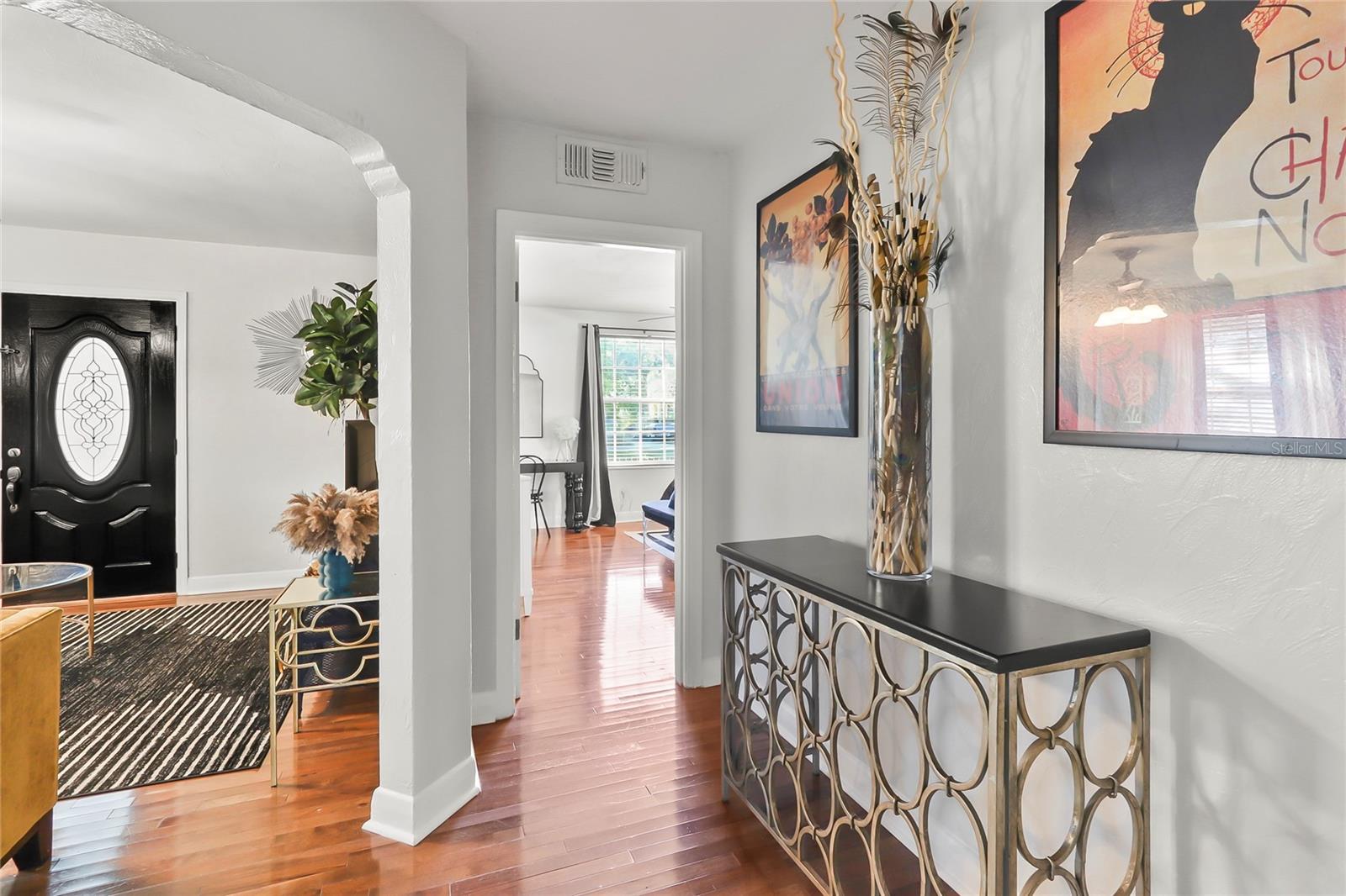 GRAND VIEW - Residential Lease