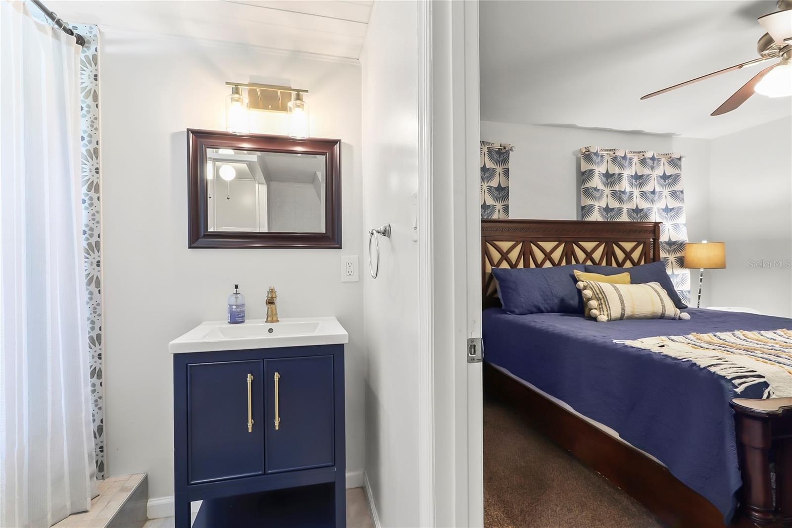 GRAND VIEW - Residential Lease