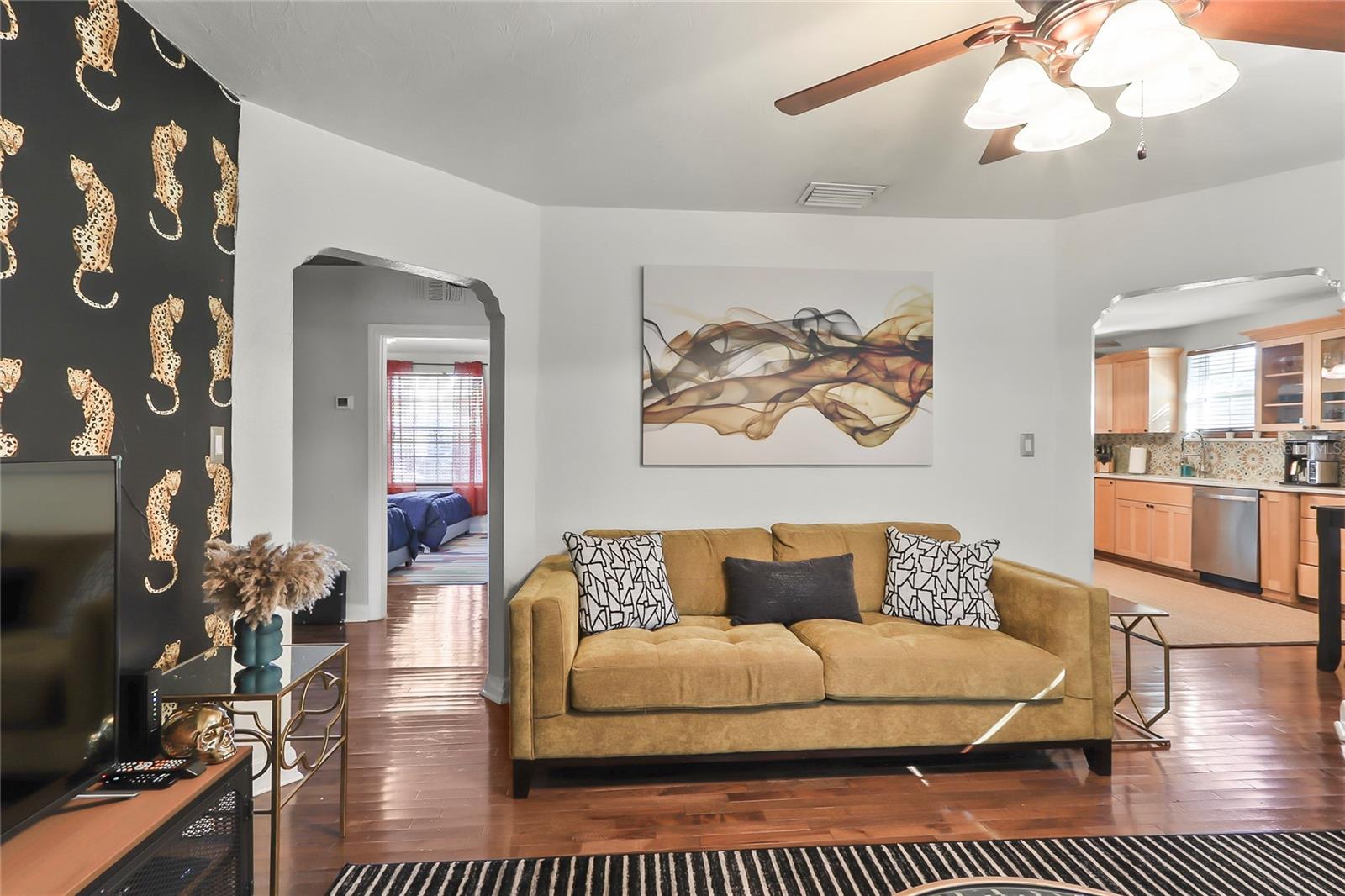 GRAND VIEW - Residential Lease