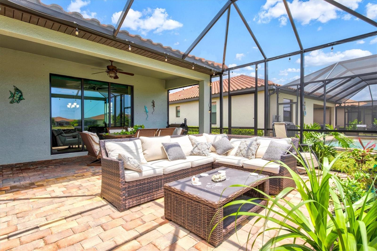 GRAN PARADISO PH 1 - Residential