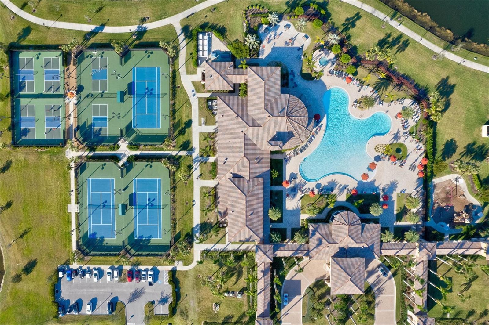 GRAN PARADISO PH 1 - Residential