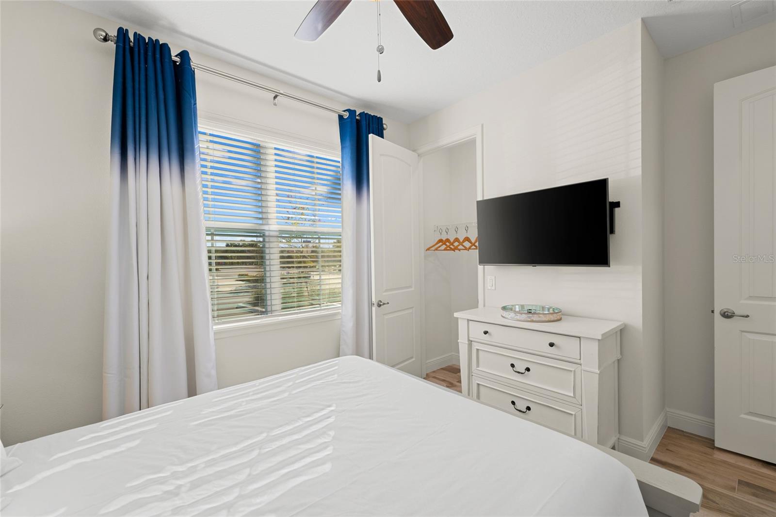 ROLLING OAKS PH 7 - Residential