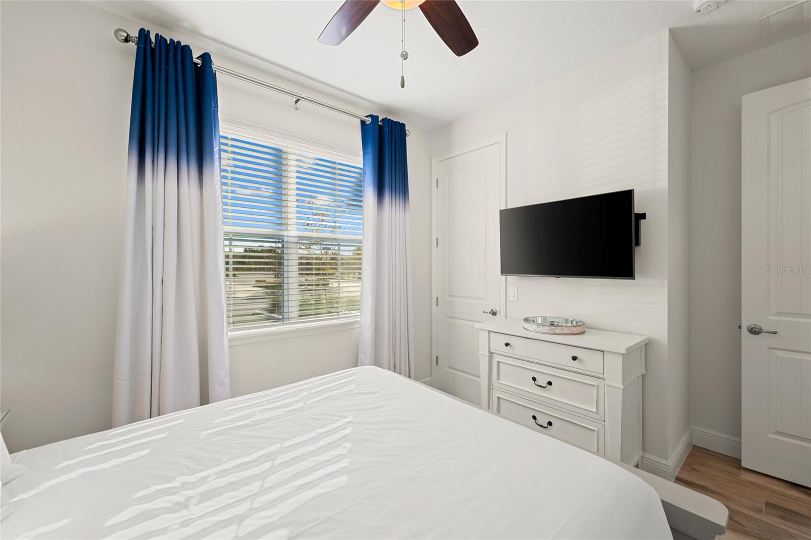 ROLLING OAKS PH 7 - Residential