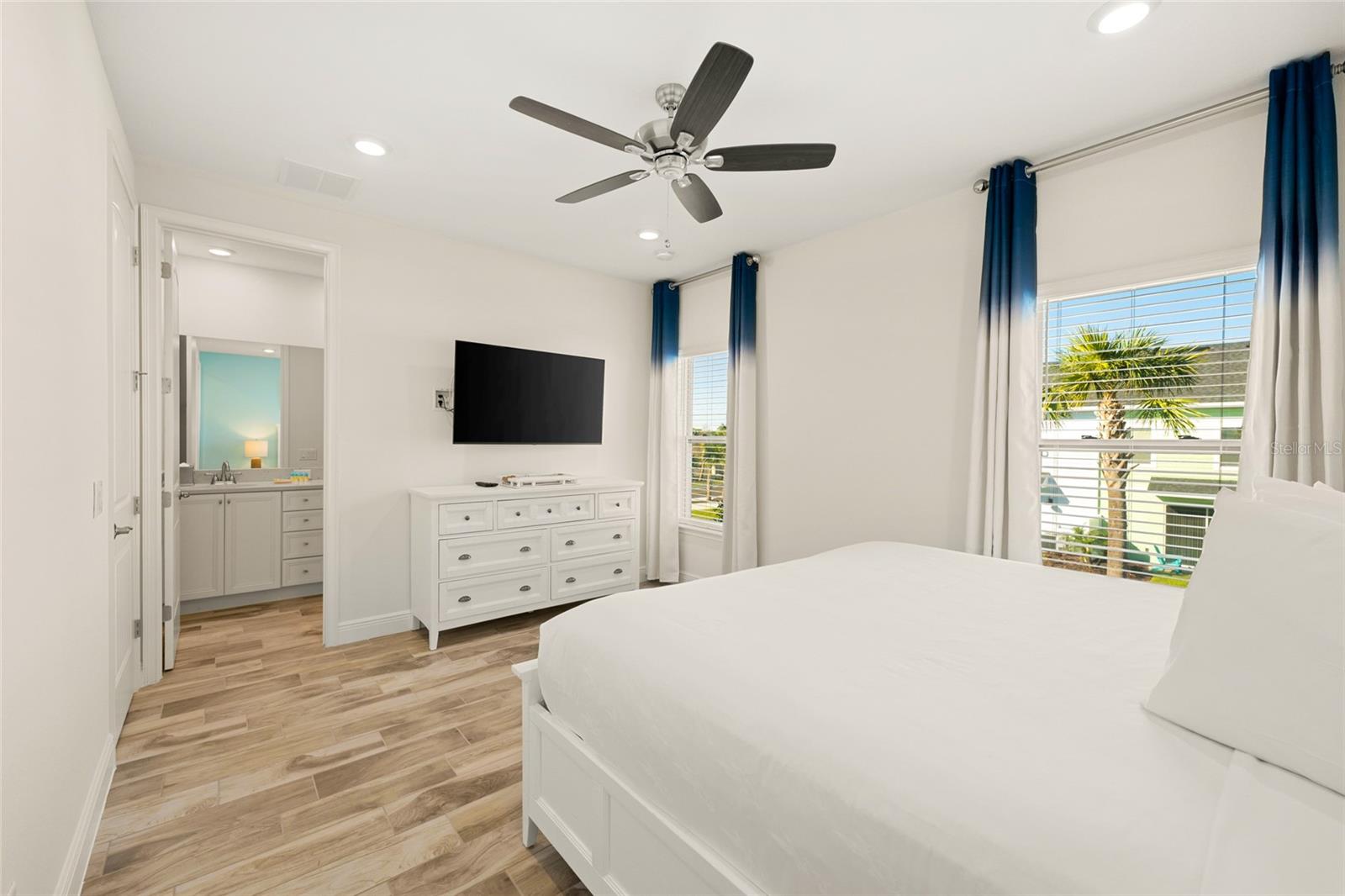 ROLLING OAKS PH 7 - Residential