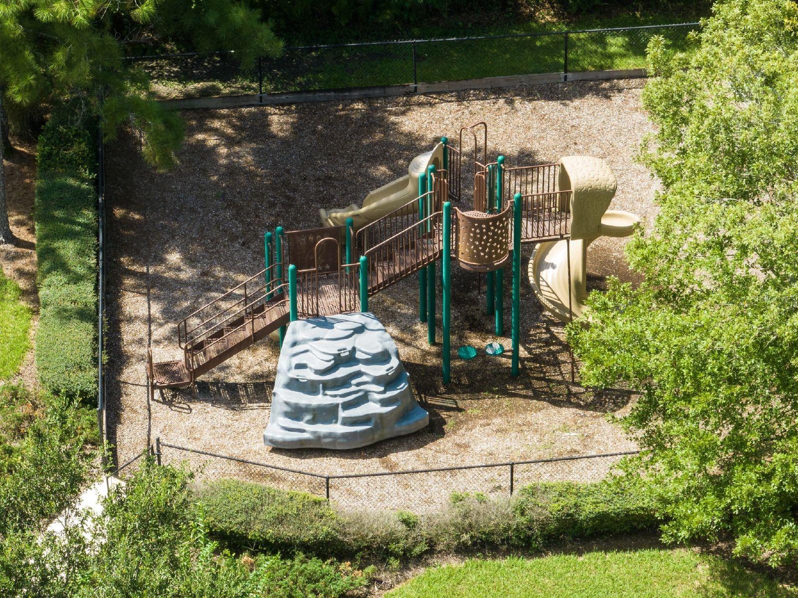 VILLAS/EAST PARK - Residential