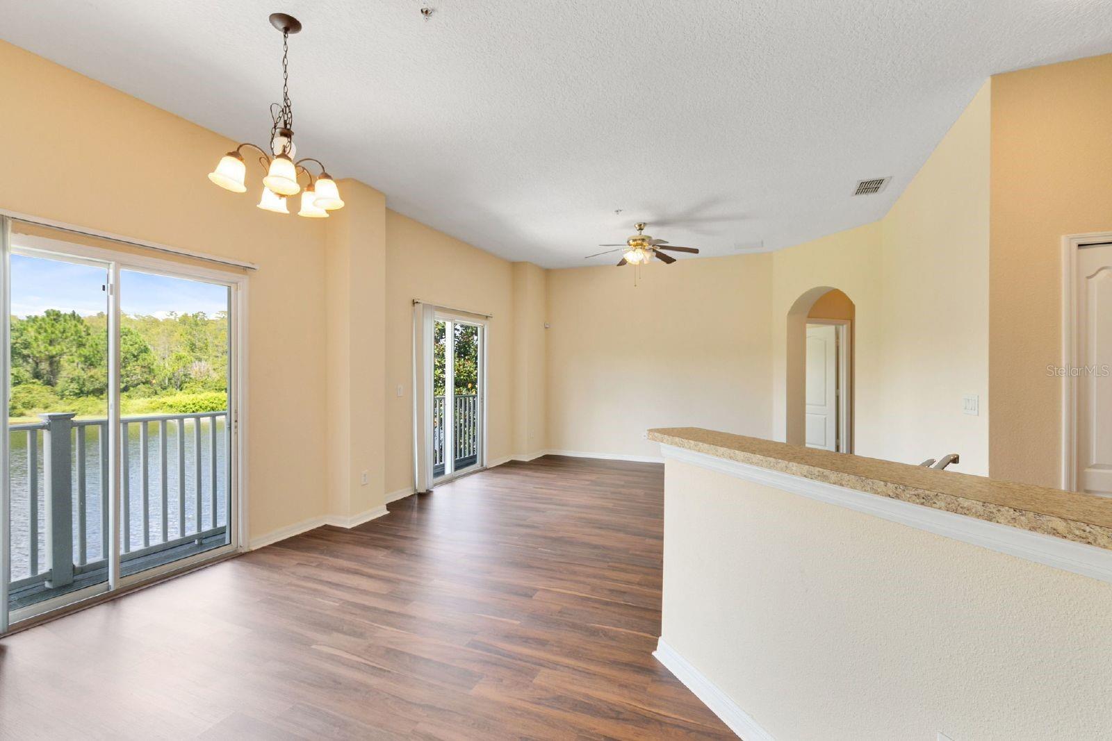 VILLAS/EAST PARK - Residential