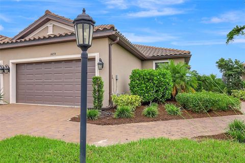 A home in SARASOTA