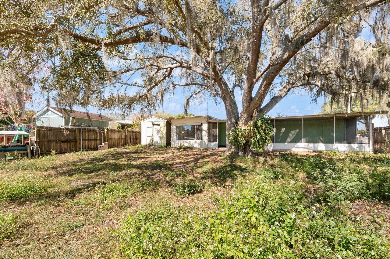 PORT RICHEY LAND CO - Residential