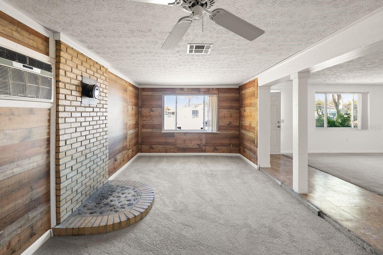 PORT RICHEY LAND CO - Residential