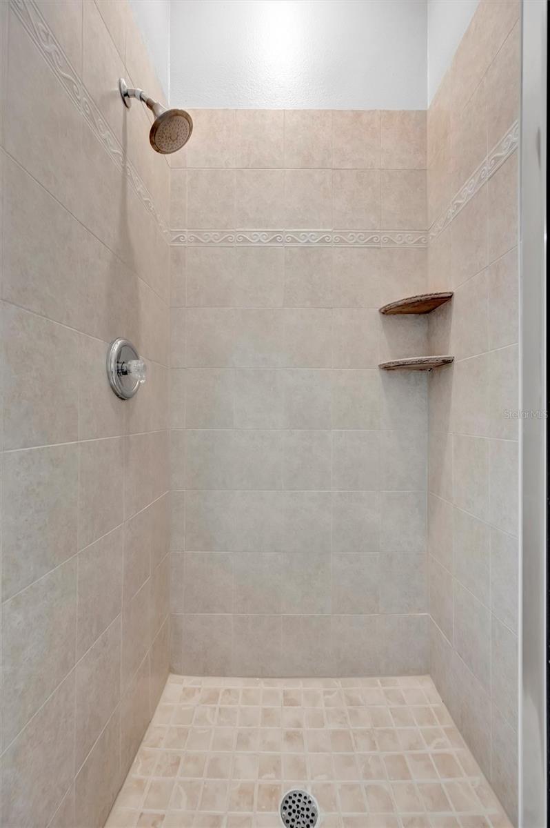 VALENCIA AT PRESTANCIA - Residential