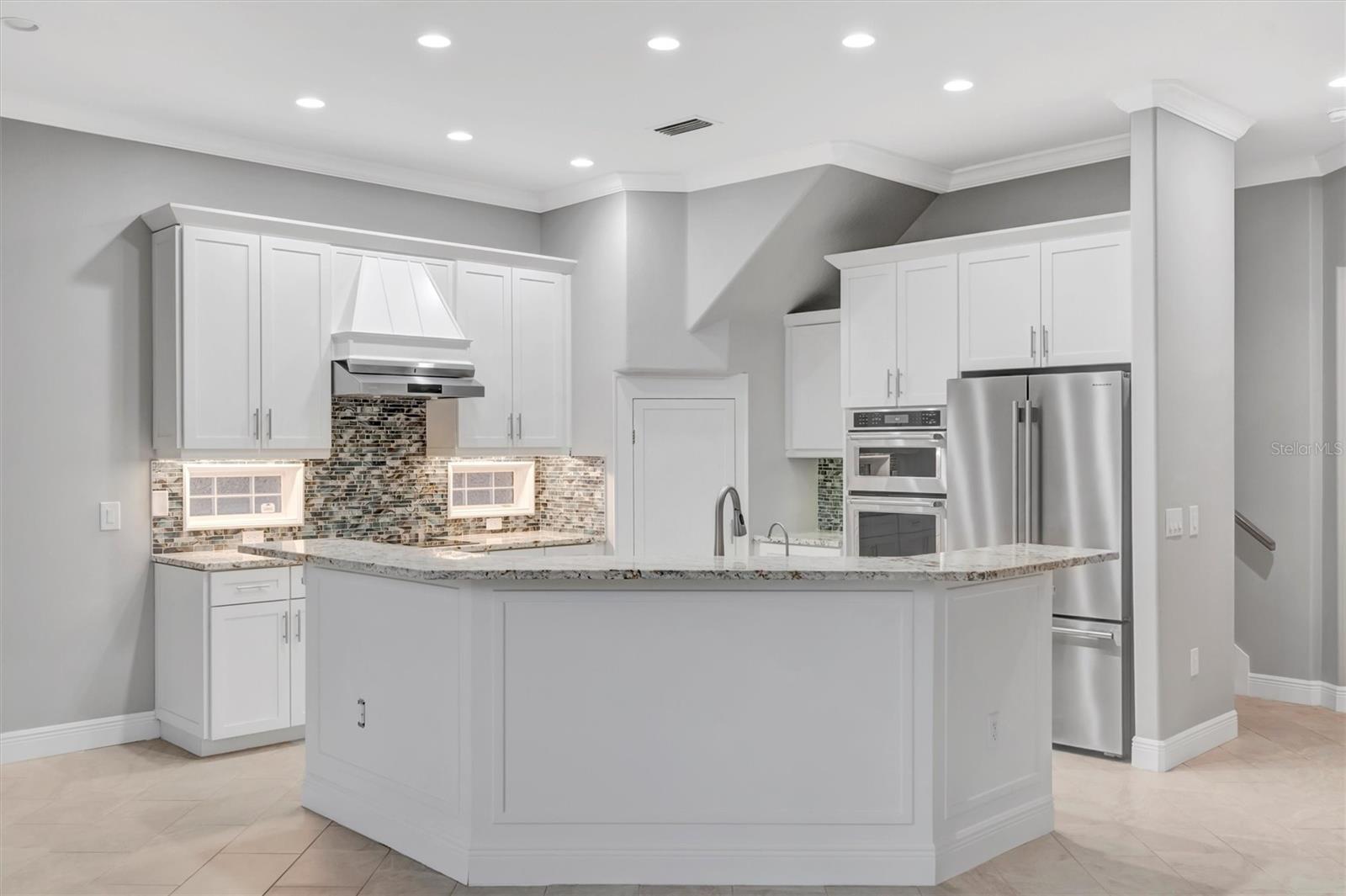 VALENCIA AT PRESTANCIA - Residential