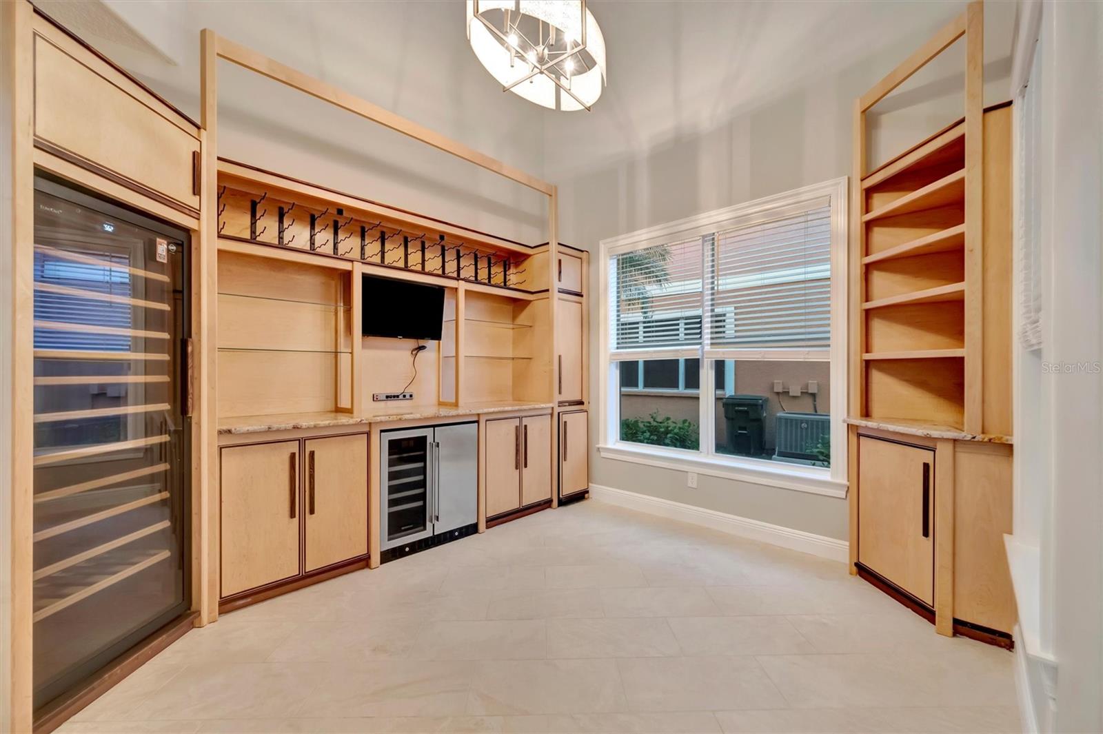 VALENCIA AT PRESTANCIA - Residential