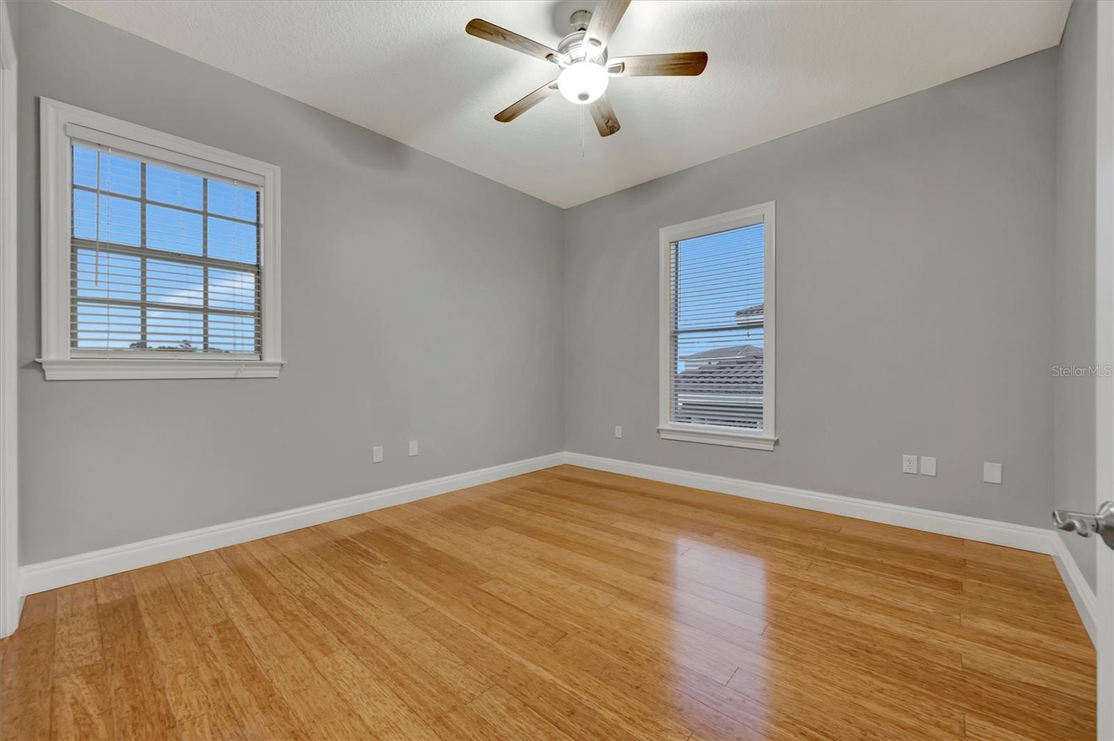 VALENCIA AT PRESTANCIA - Residential