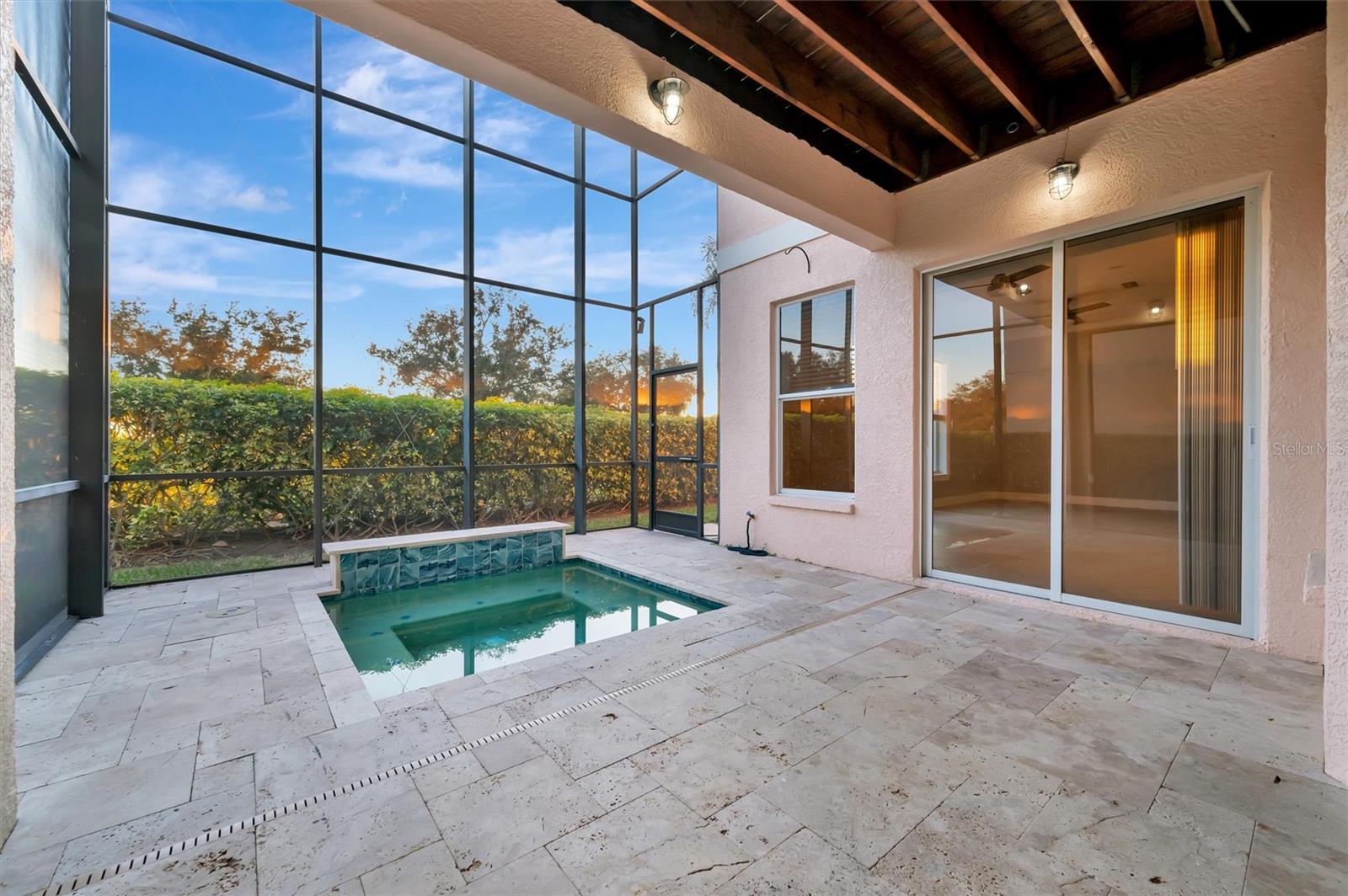 VALENCIA AT PRESTANCIA - Residential