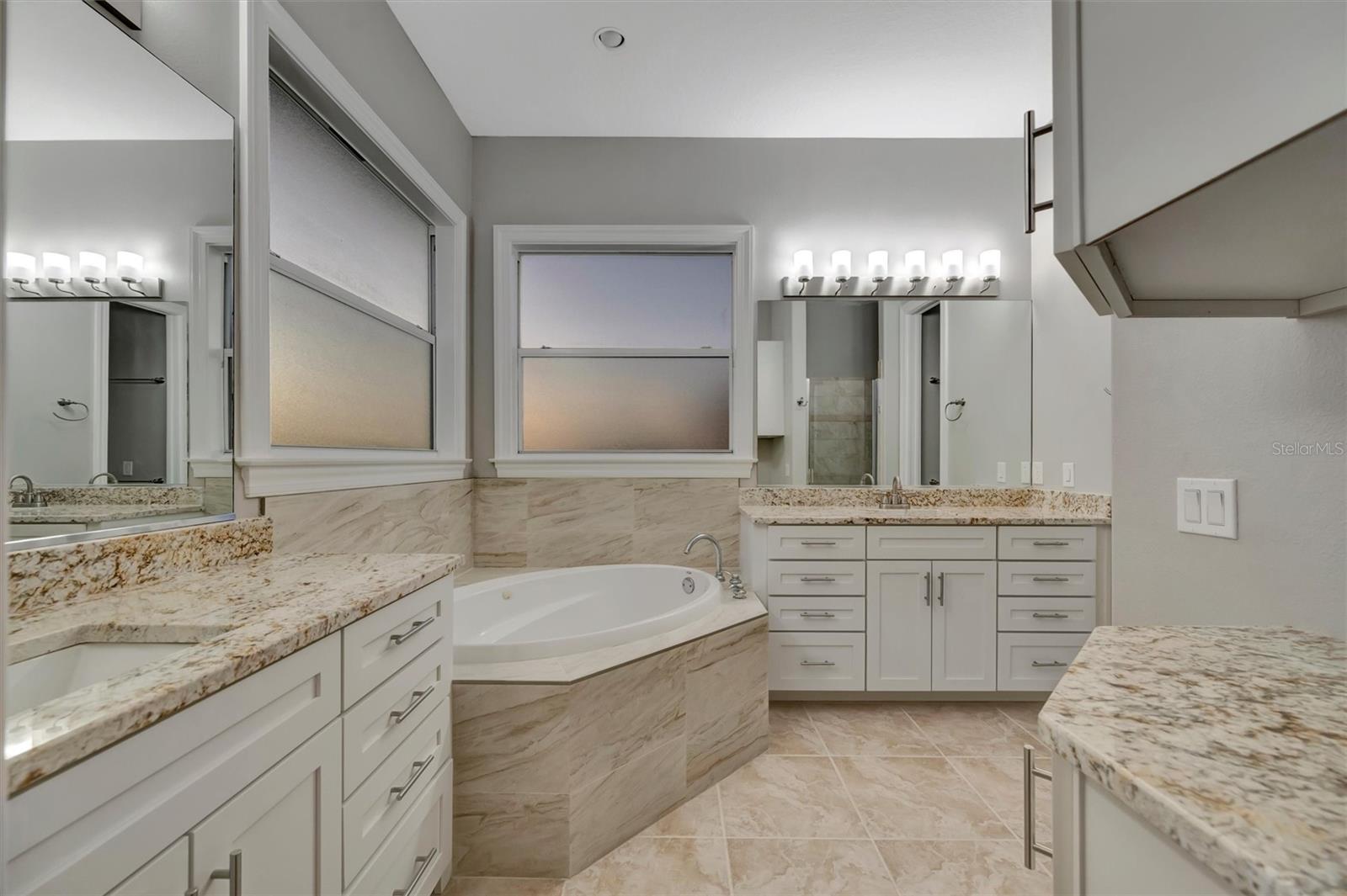 VALENCIA AT PRESTANCIA - Residential