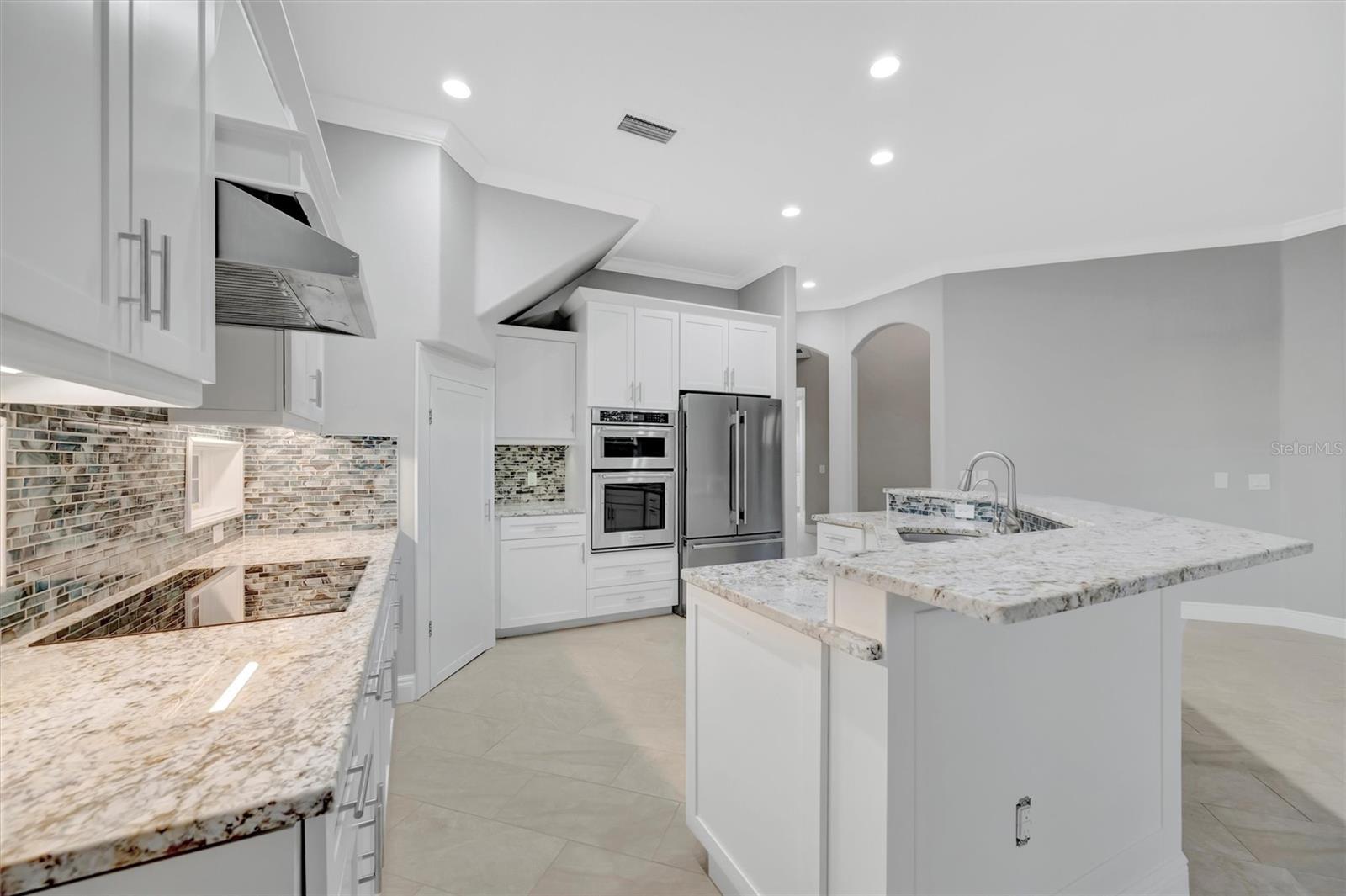 VALENCIA AT PRESTANCIA - Residential