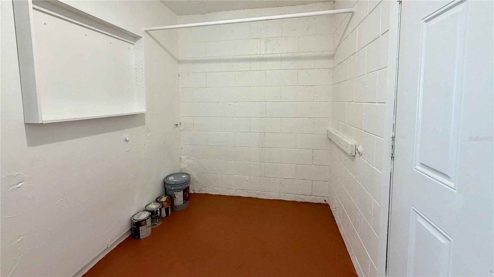 SKY ACRES - Residential Lease