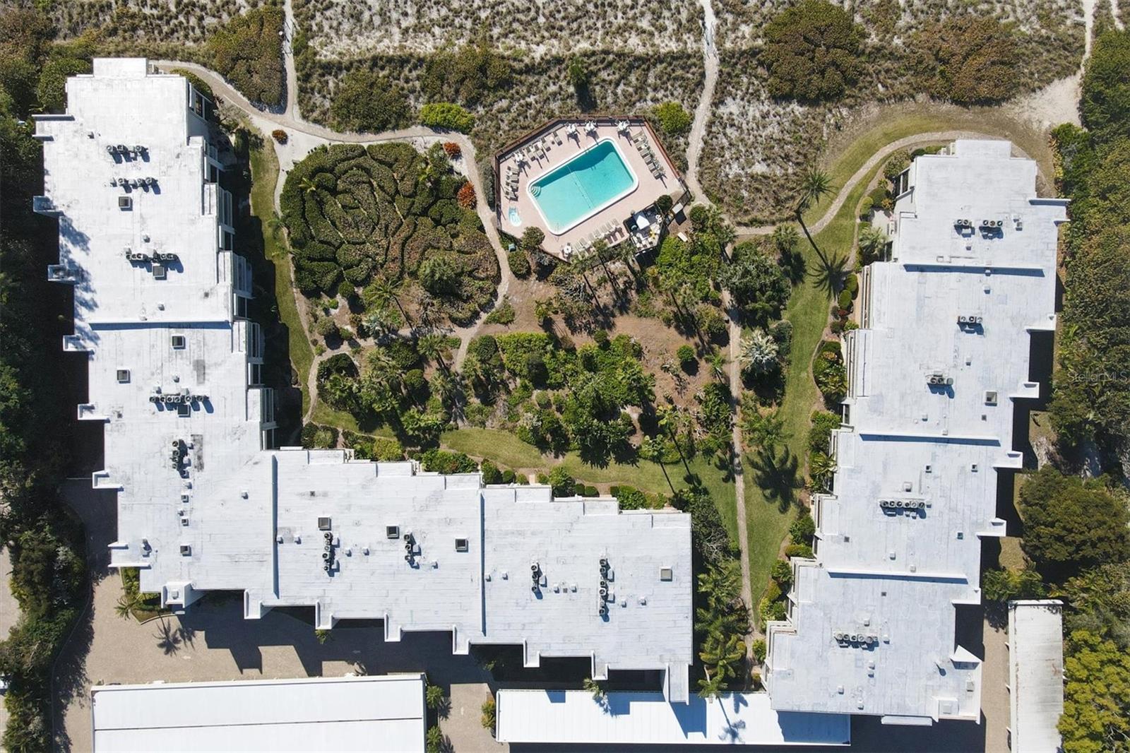 THE SHORE - Residential Lease