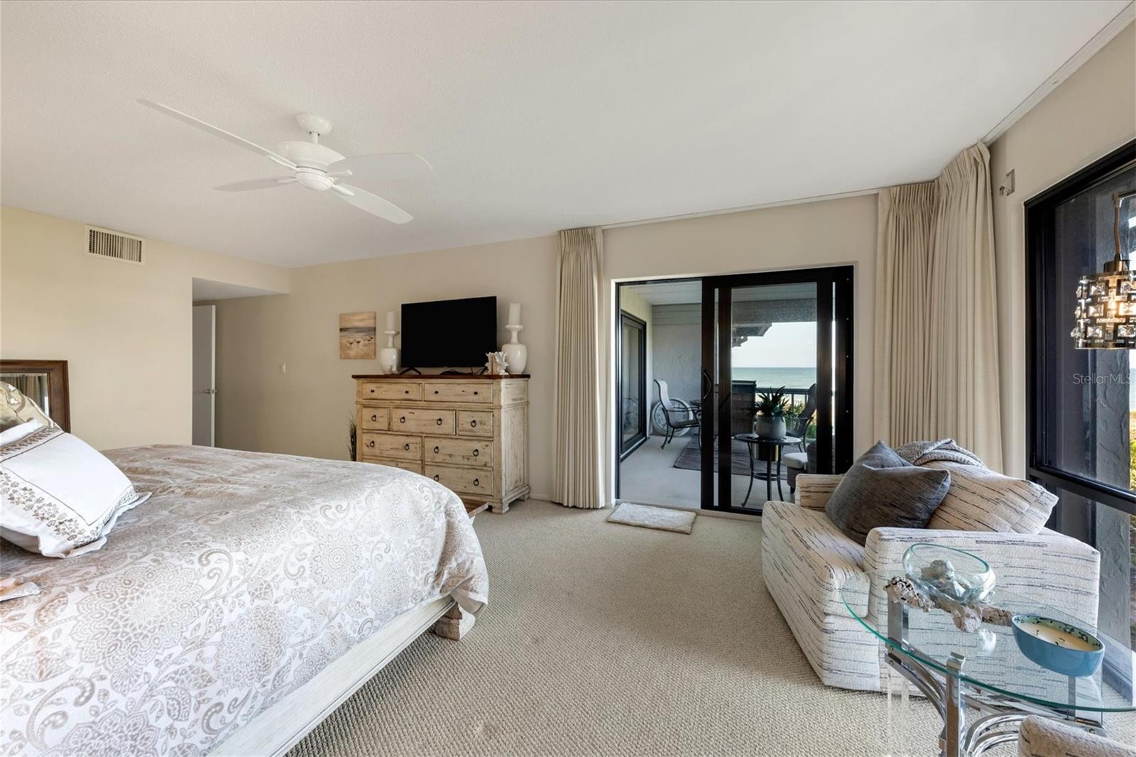 THE SHORE - Residential Lease