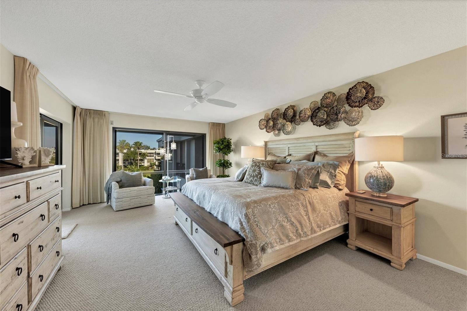 THE SHORE - Residential Lease