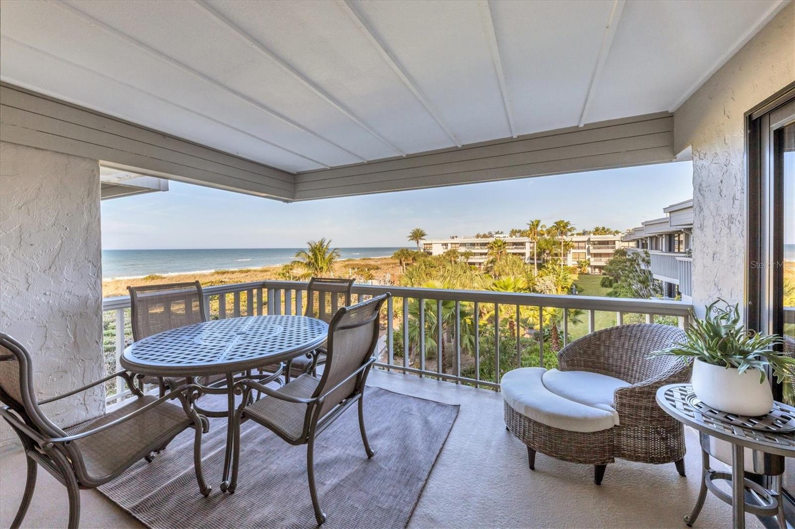 THE SHORE - Residential Lease